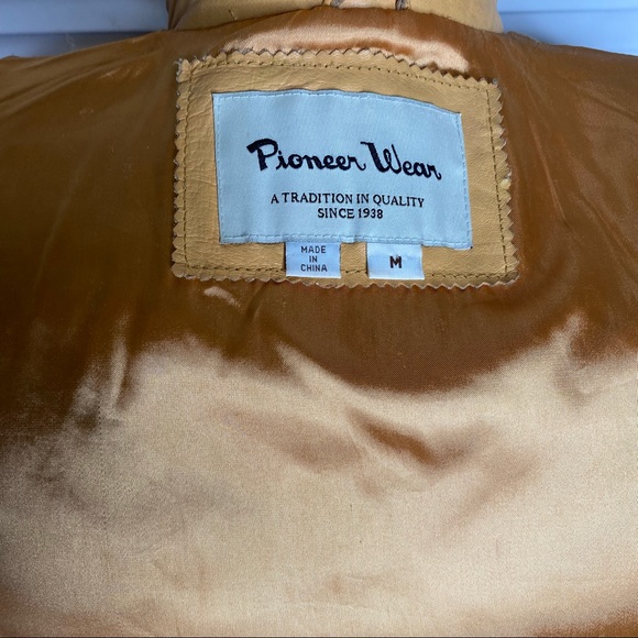 Western leather fringe jacket, Pioneer Wear size medium - Picture 12 of 13